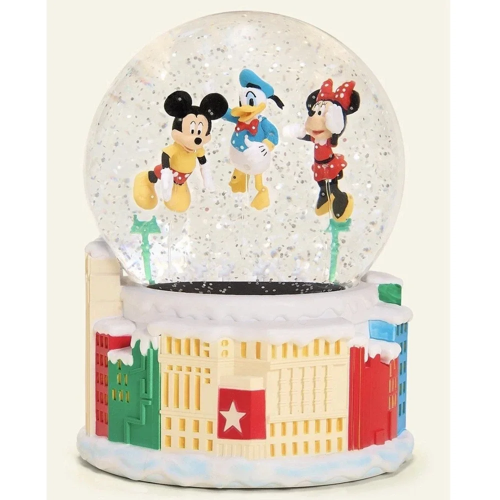 Mickey Mouse & Friends Snow Globe 